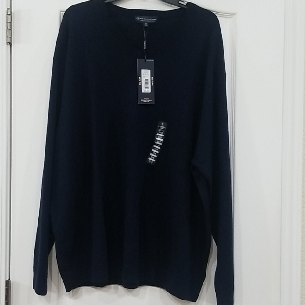 NWT Hart Schaffner Marx V-Neck Sweater